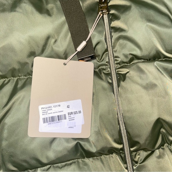 Herno Puffer Jacket - Picture 5 of 7